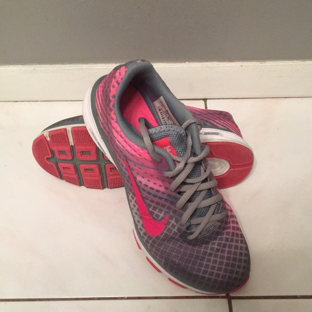 Nike Dual Fusion TR 2